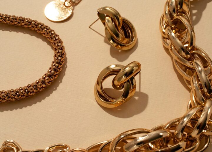 Jewelry, Watches, and Accessories